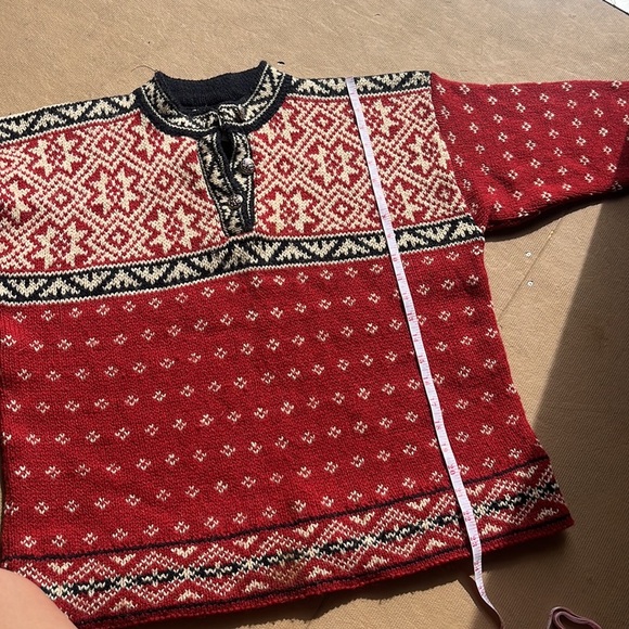 Vintage L.L.Bean Womens Sweater Size M Red White Geometric Wool Henley Neck - Picture 7 of 7